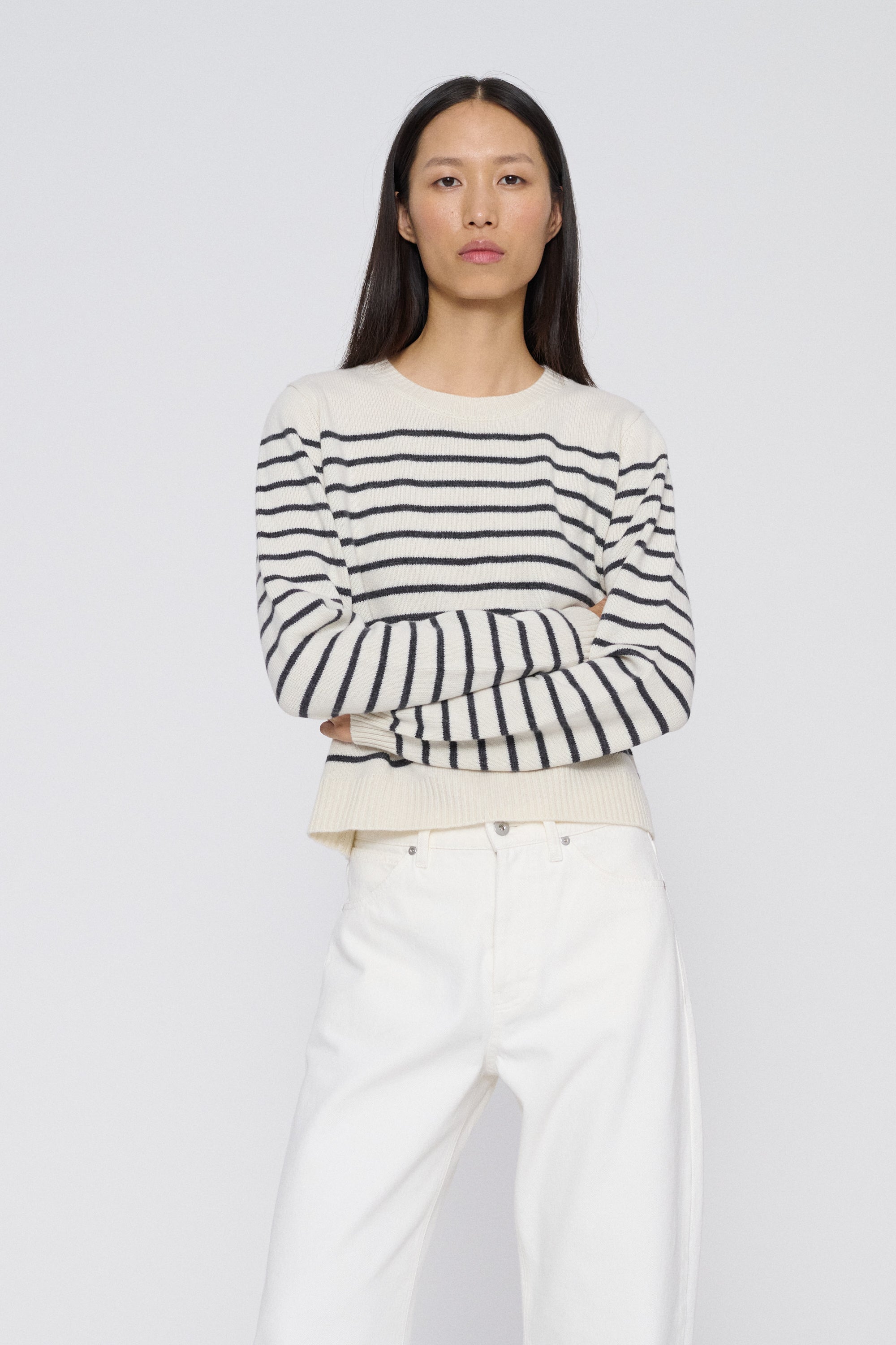 Classic Sweater 02