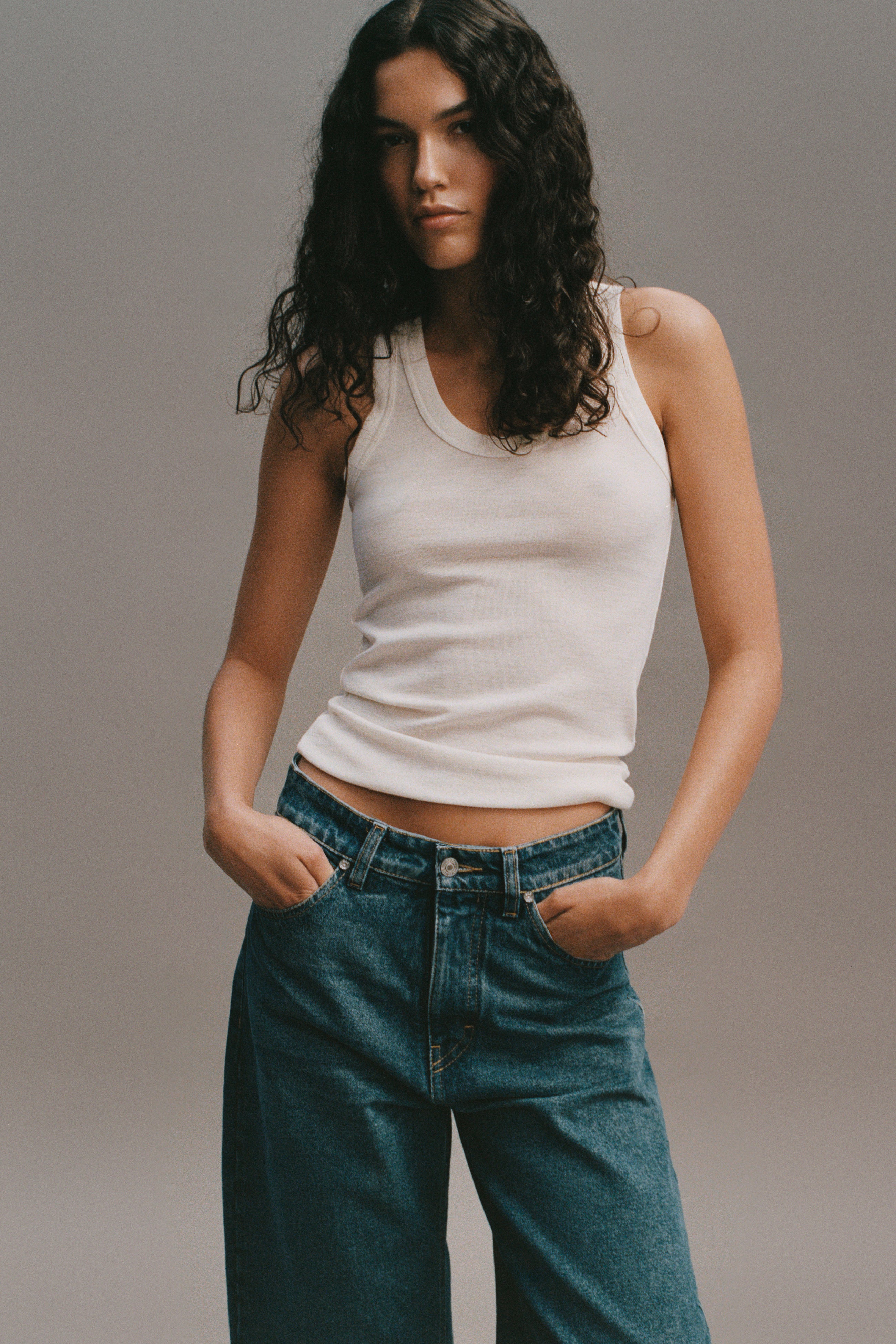 Tank Top 02