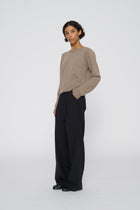 Classic Sweater 02