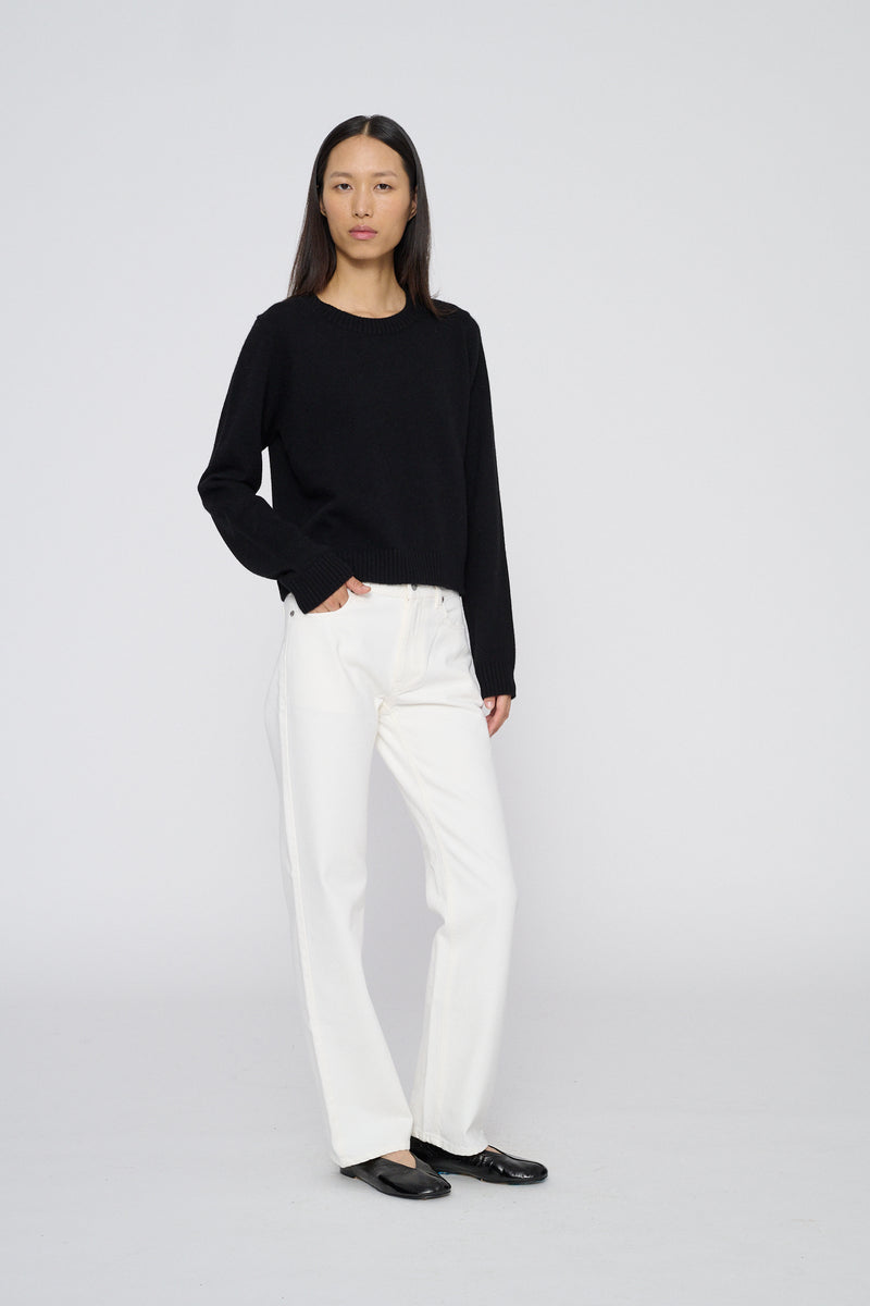 Classic Sweater 02