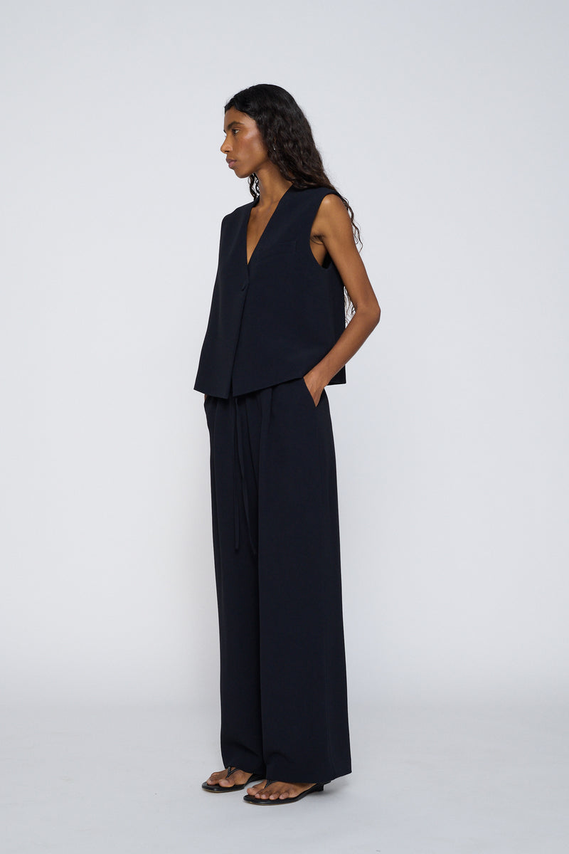 Lowen trousers