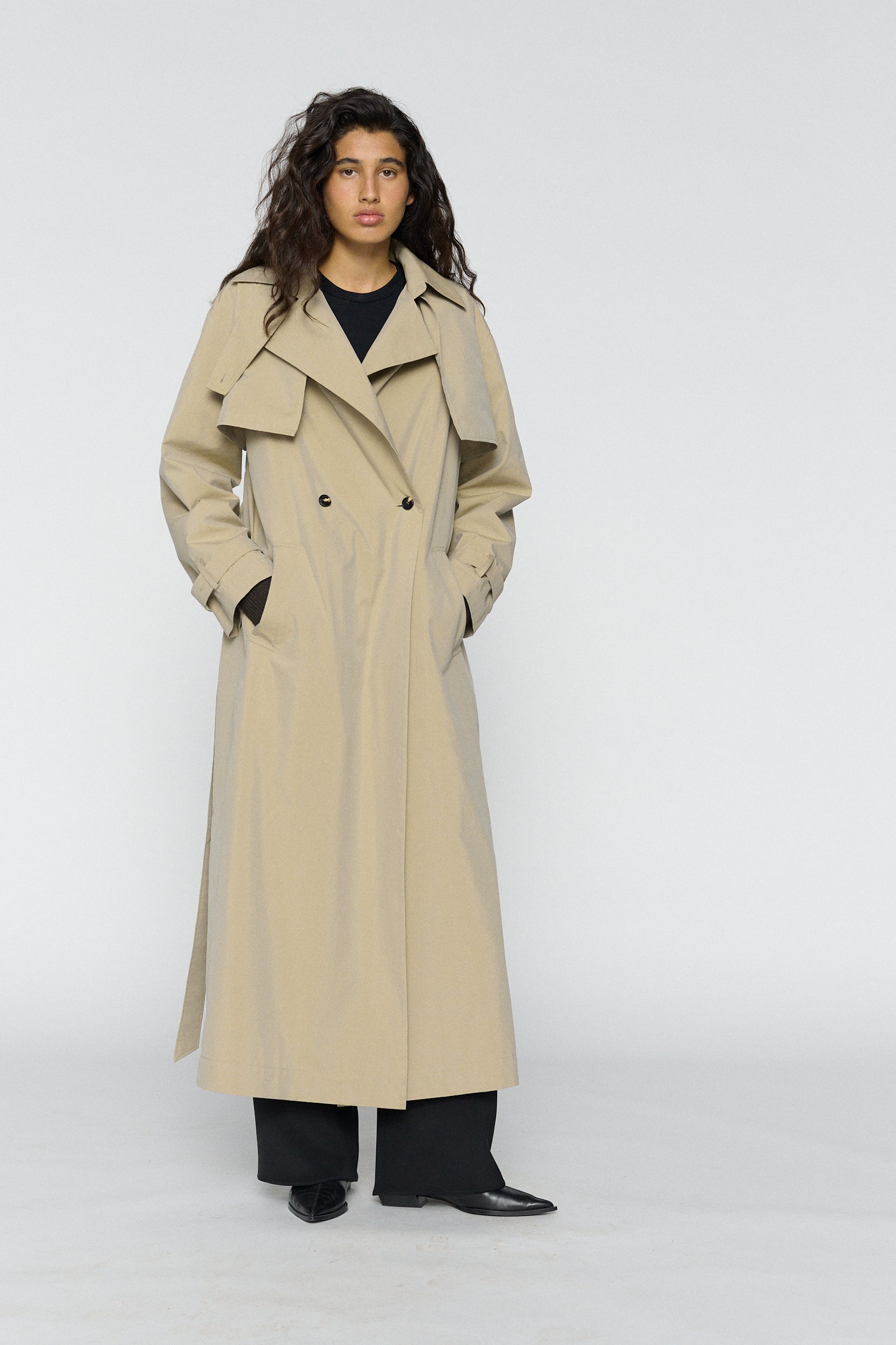 Trench coat 