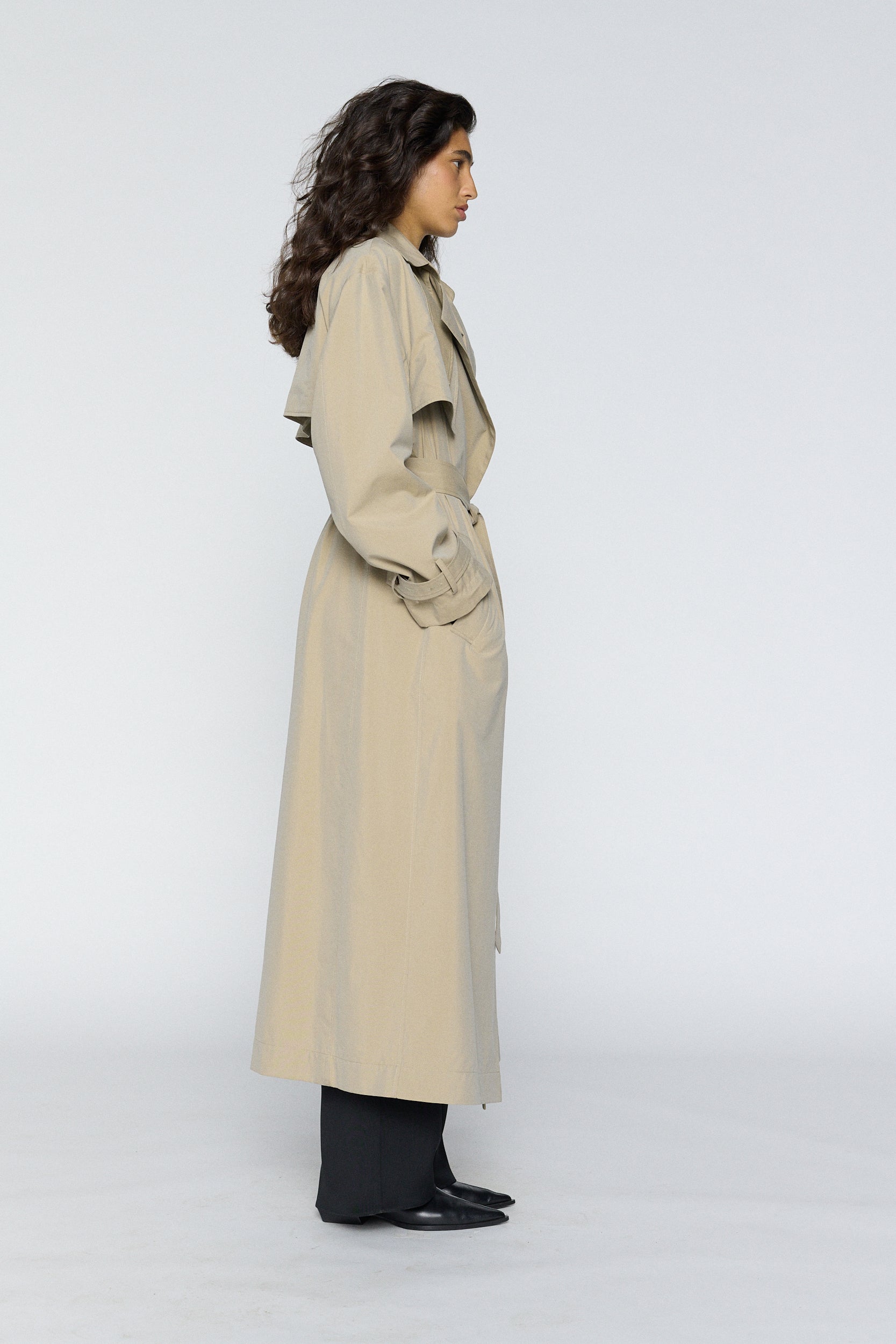 Trench coat 