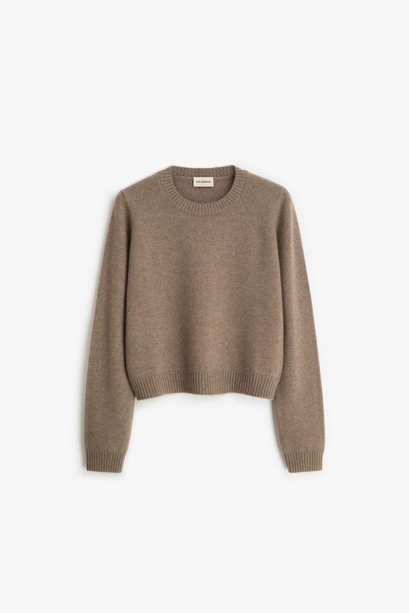 Classic Sweater 02