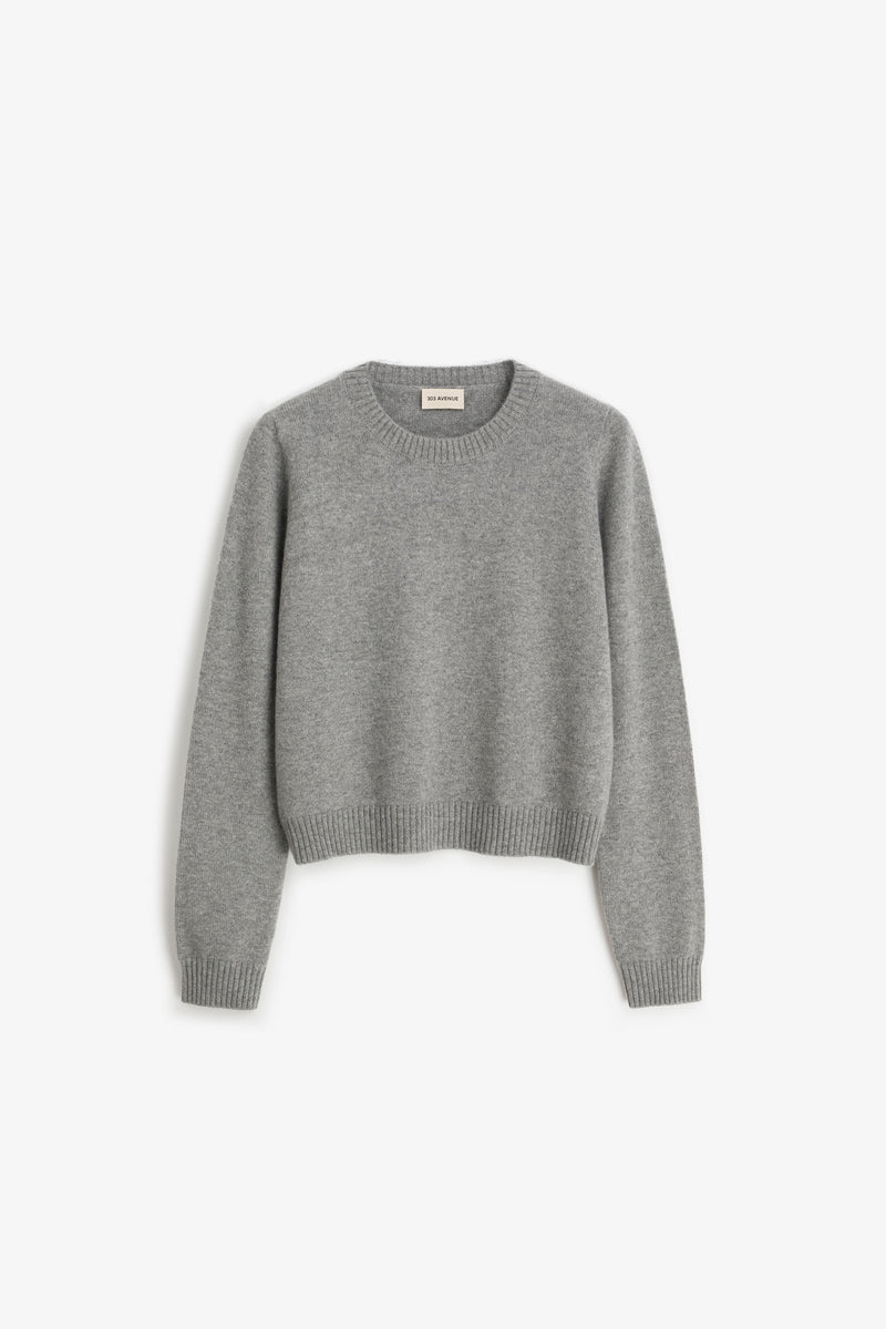 Classic Sweater 02
