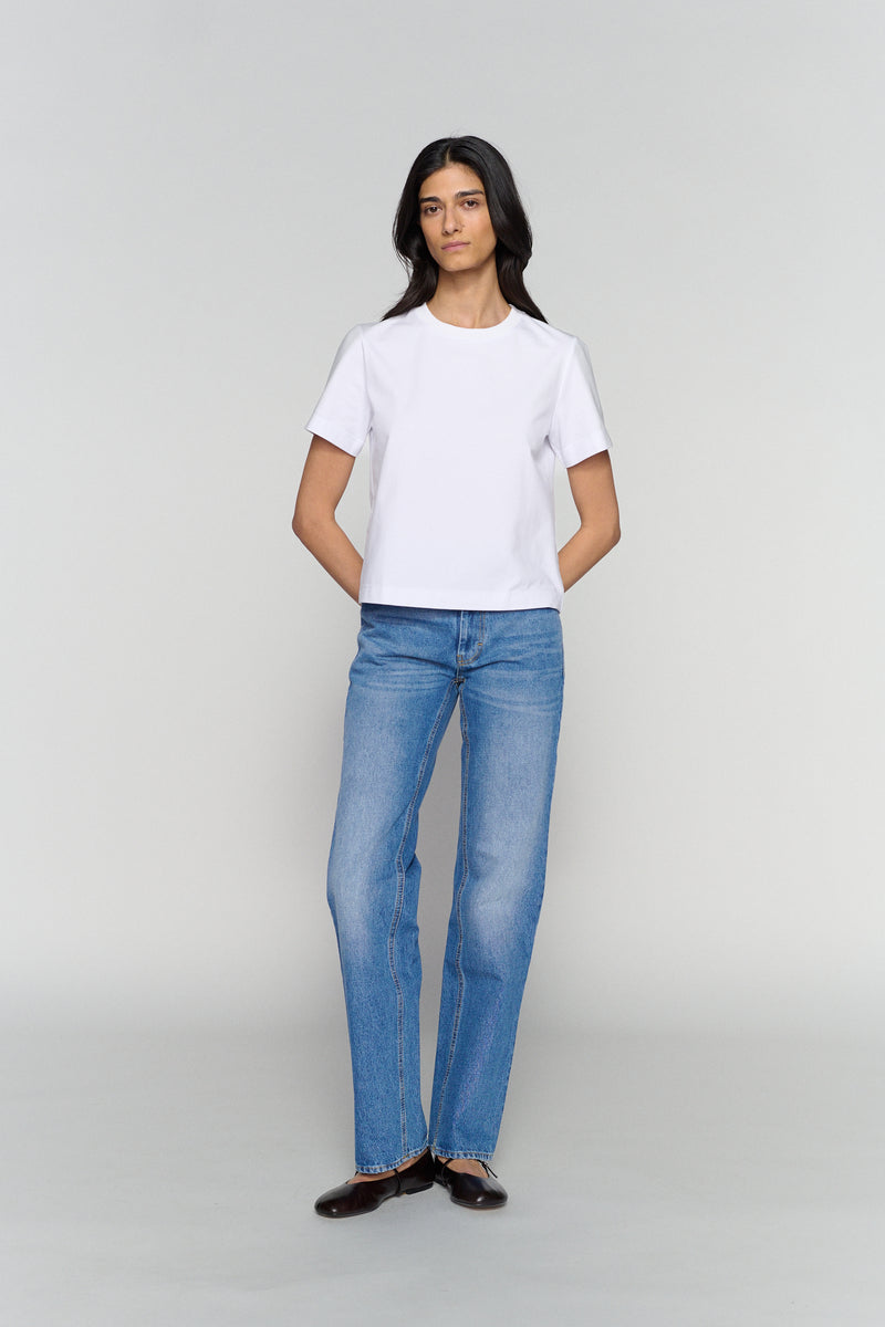  One t-shirt