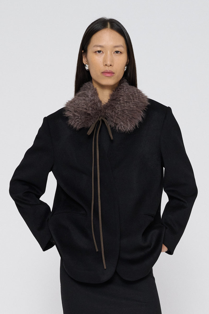 Miles Collar