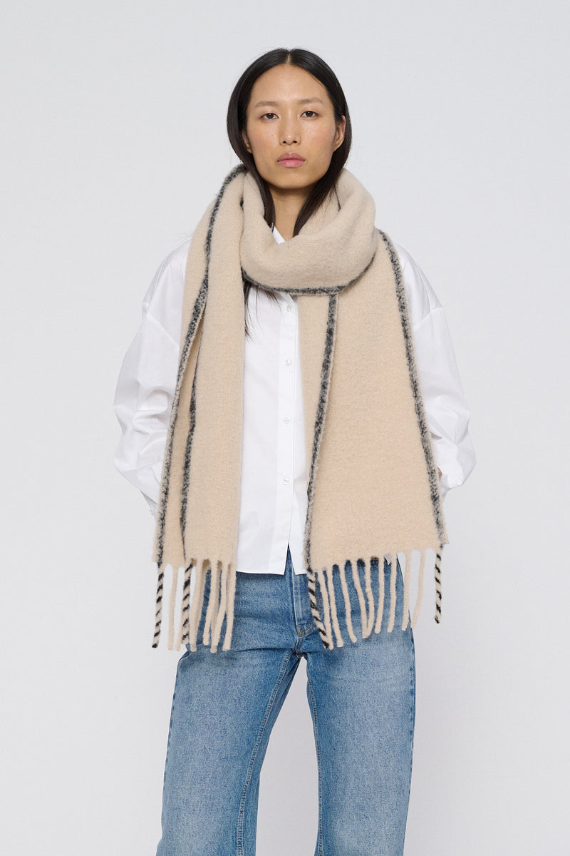 Scarf 04